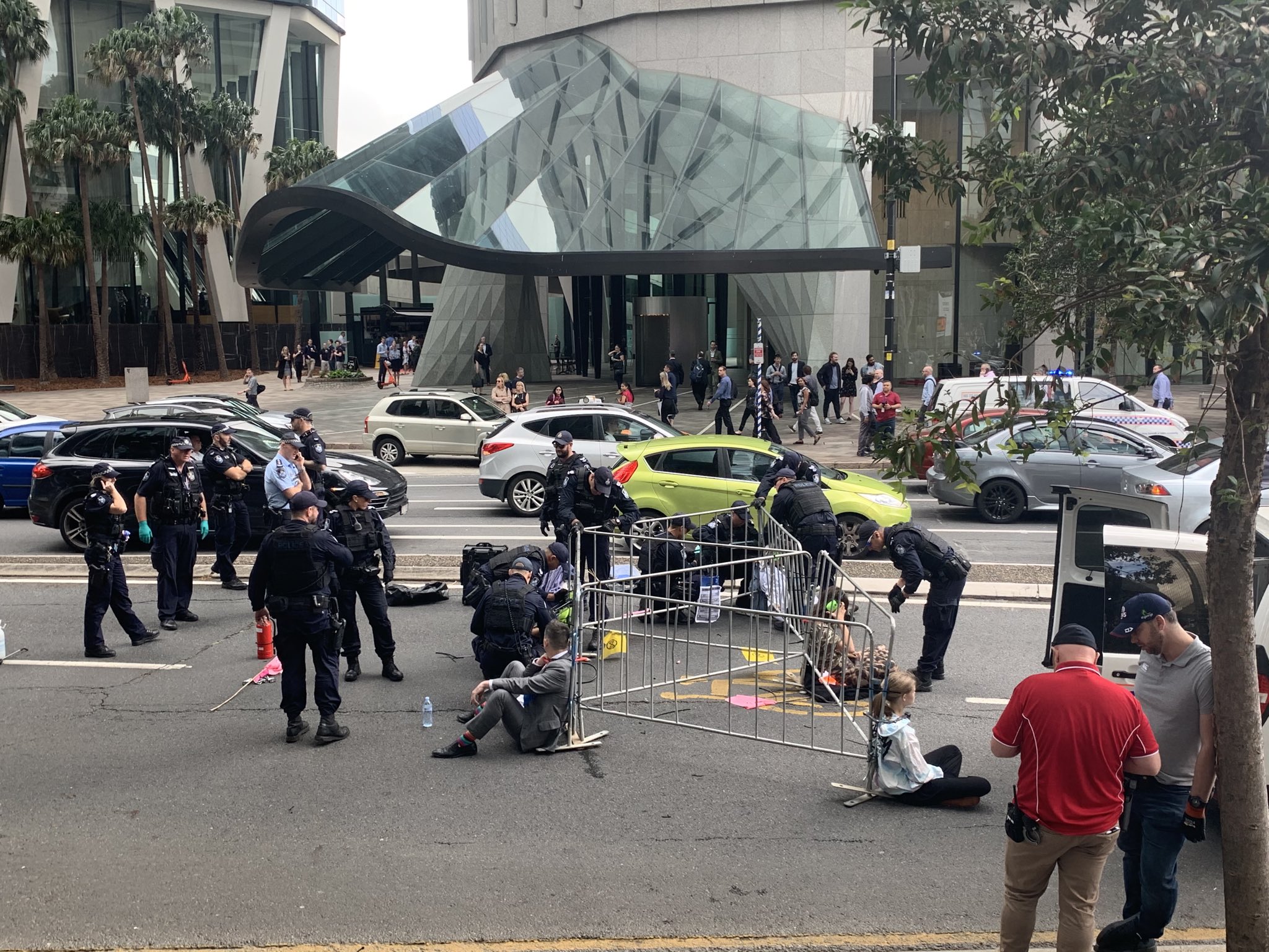 ‘Selfish’ climate protesters shutdown Brisbane CBD once again