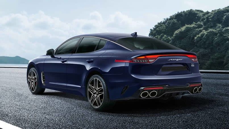 2021-KIA-Stinger-sedan-blue-1001x565-(2)_0