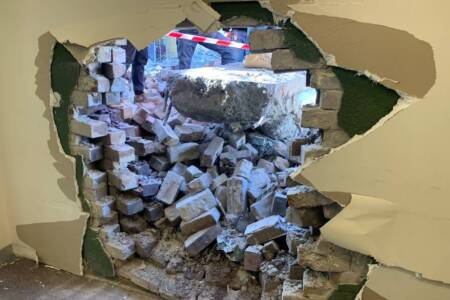 20 tonne pillar smashes through bank wall