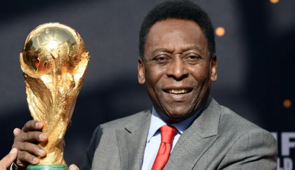 Brazilian football legend Pelé dies aged 82