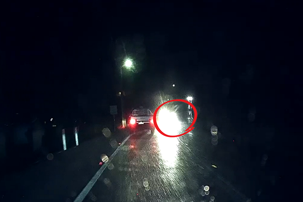 Article image for WATCH | Dashcam captures drunk driver almost colliding with oncoming traffic