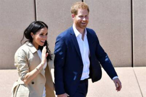 Article image for Royal Commentators speak out against Prince Harry and Megan