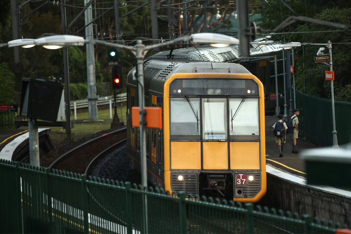 Article image for Sydney Rail shutdown: No trains for four days as union and government deadlock