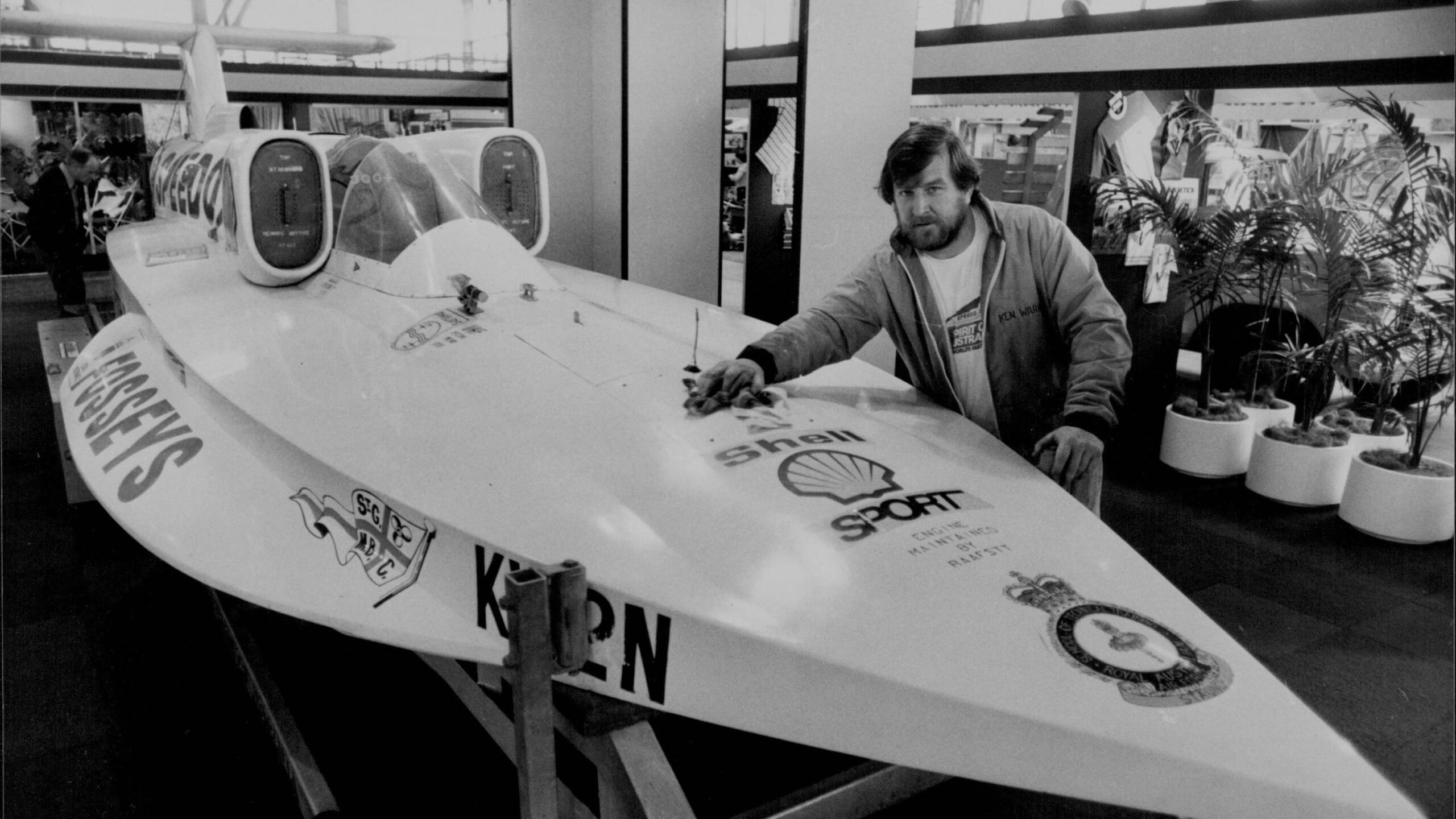 The world's fastest man on water Australian Ken Warby passes away aged