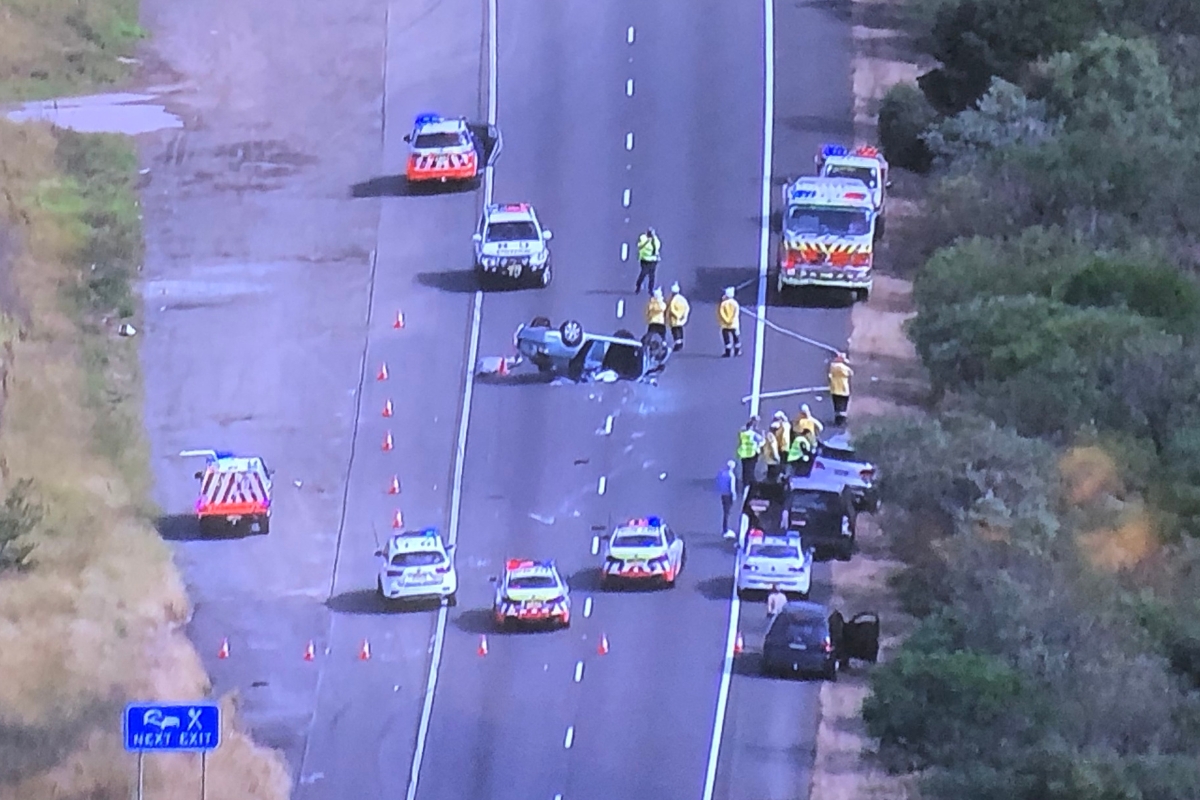 Fatal car accident shuts down Hume Motorway