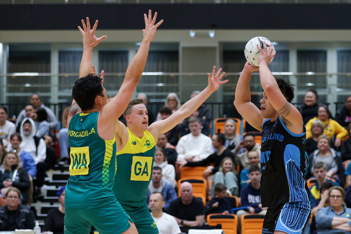 Article image for Netball NSW scores big as male divisions become popular