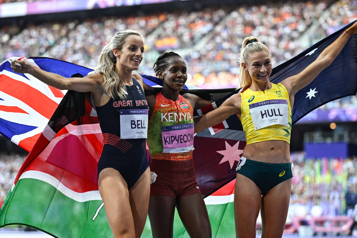 Article image for Jess Hull makes history with sensational silver medal in 1500m final