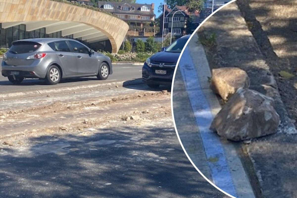 Article image for ‘Football-sized’ rocks spill as Truck loses its load