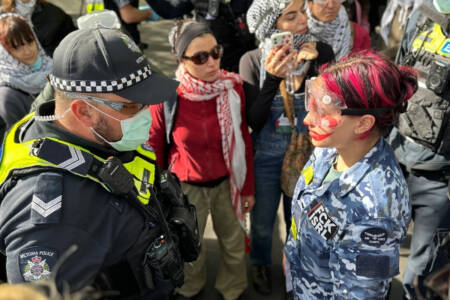 ‘Concerning’: Questions raised over Melbourne protester’s RAAF uniform