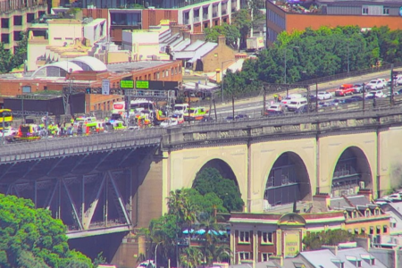 Two dead and more injured after multi-vehicle crash on Sydney Harbour Bridge