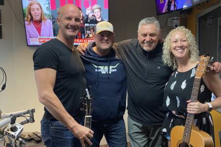 Live in studio: Gord Bamford