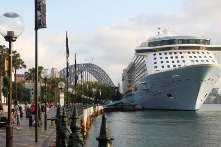 EXCLUSIVE: Dozens stranded in Circular Quay for hours finally get good news