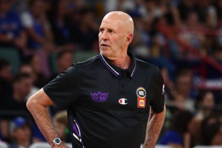 Sydney Kings coach slams NBL’s live mic rule: ‘I don’t like it at all’