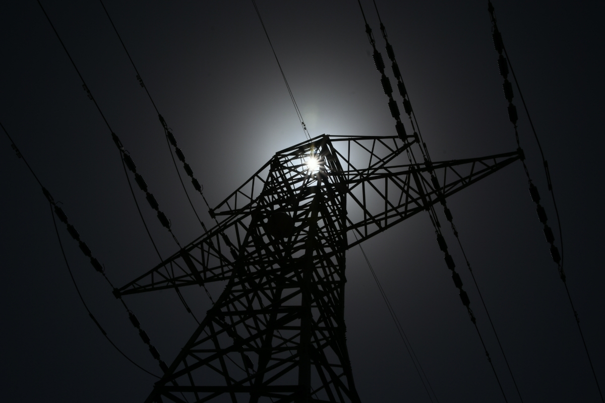 Article image for ‘On the edge’ – Fears of blackouts as temperatures set to soar